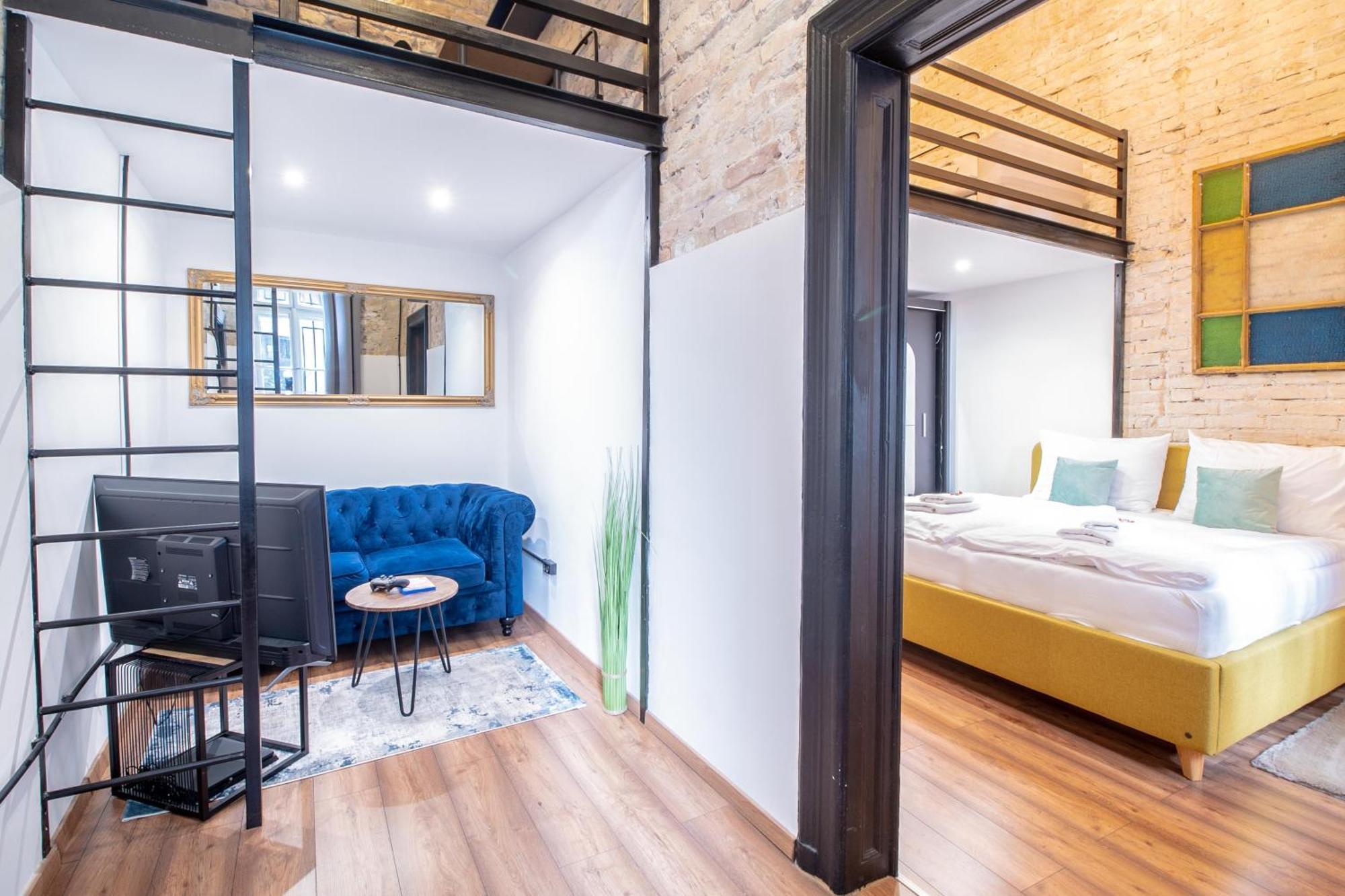 Appartamento Corvin Loft Budapest Esterno foto