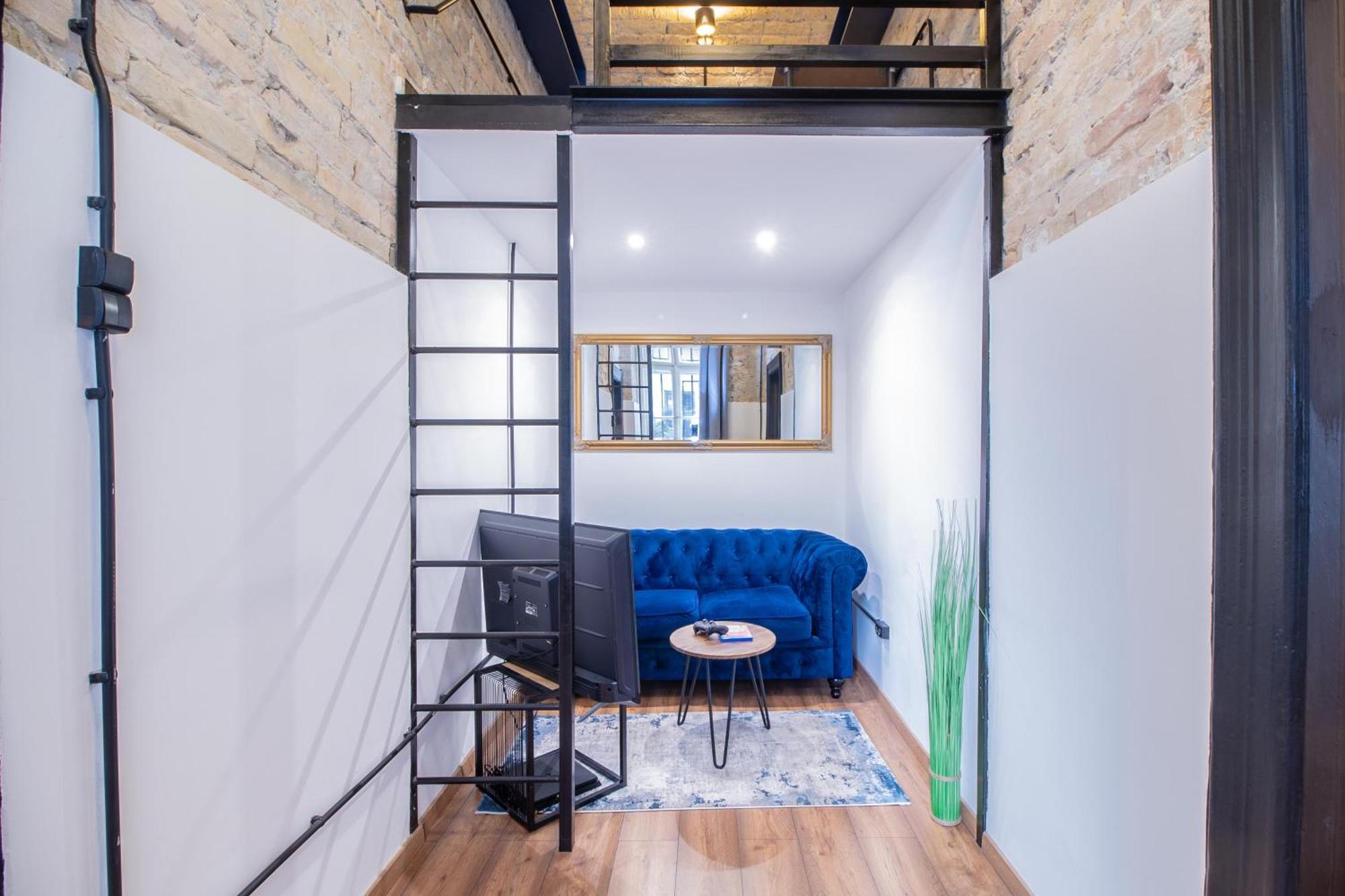 Appartamento Corvin Loft Budapest Esterno foto